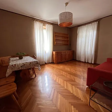 Appartement 45°-13° Nord Est Trieste